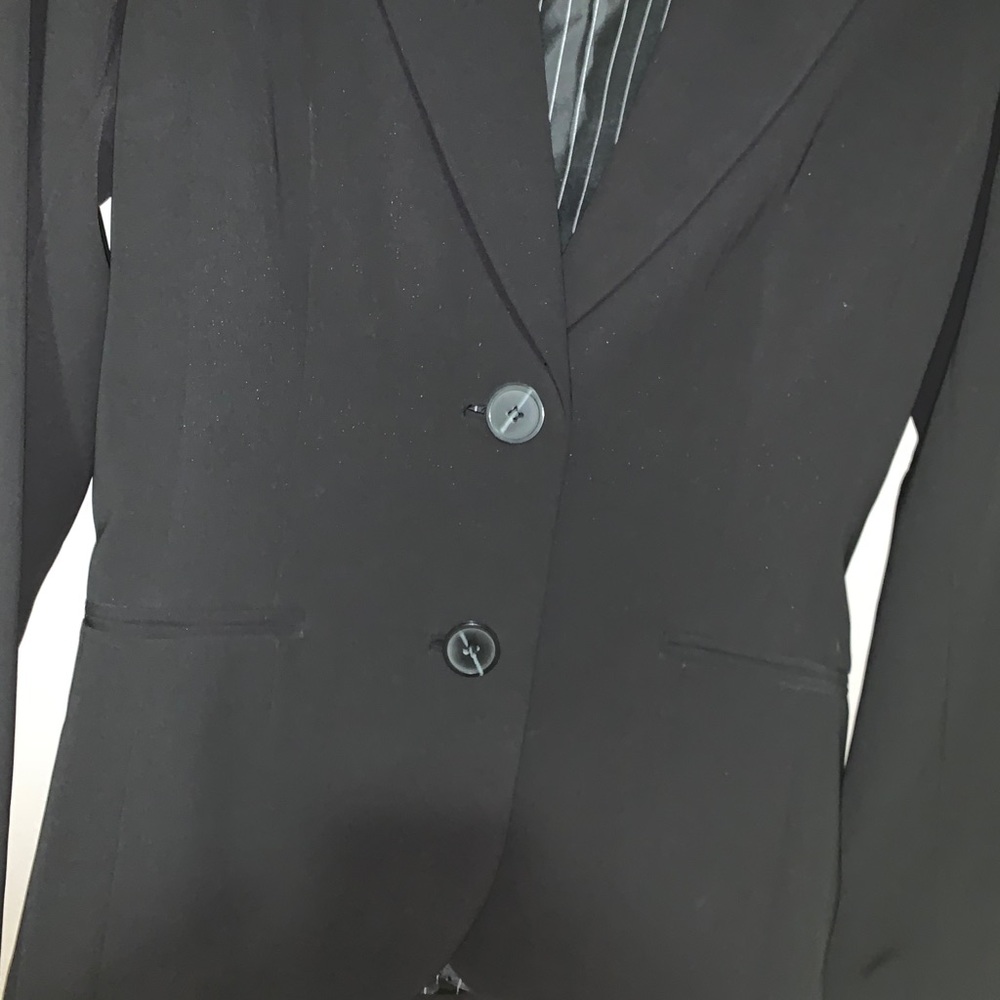 H & M|Suit Set - Picture 4 of 5